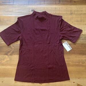Nine West Maroon Short Sleeve Mock Neck Top